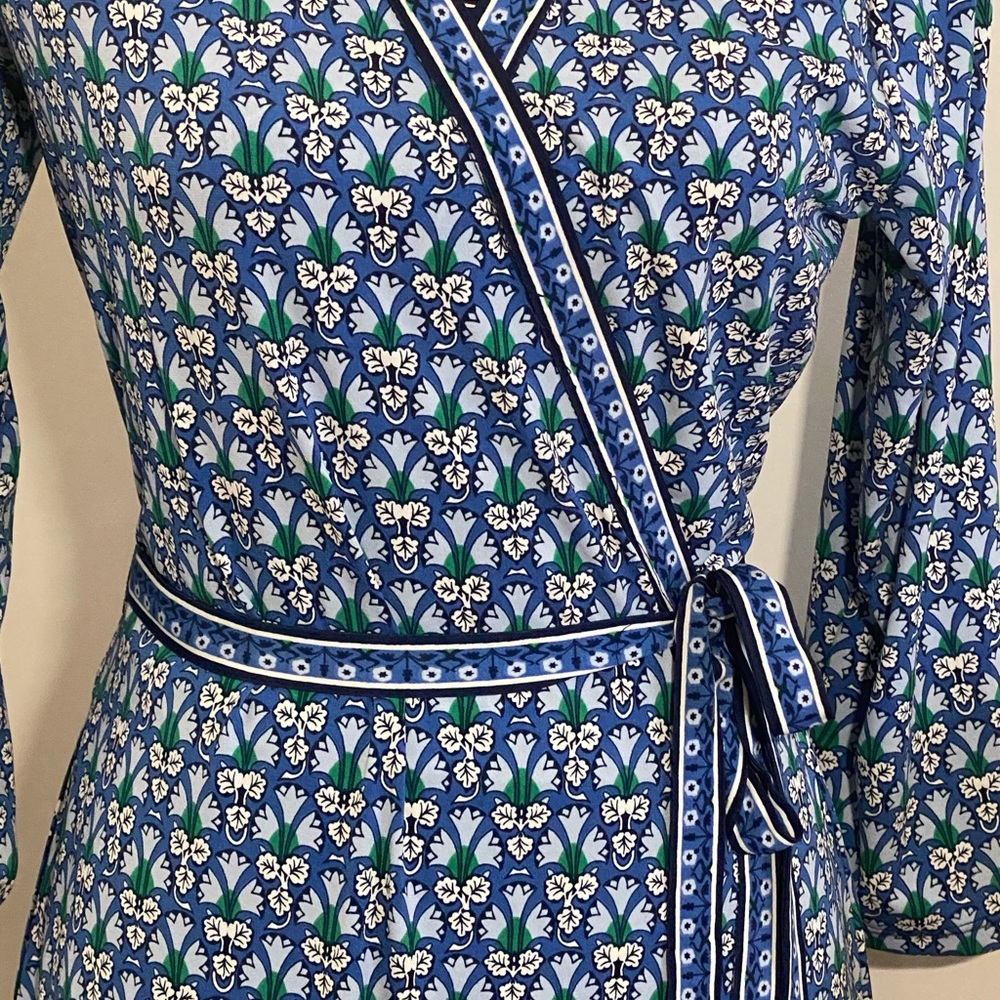 NWT MAX STUDIO WRAP DRESS - Picture 4 of 9